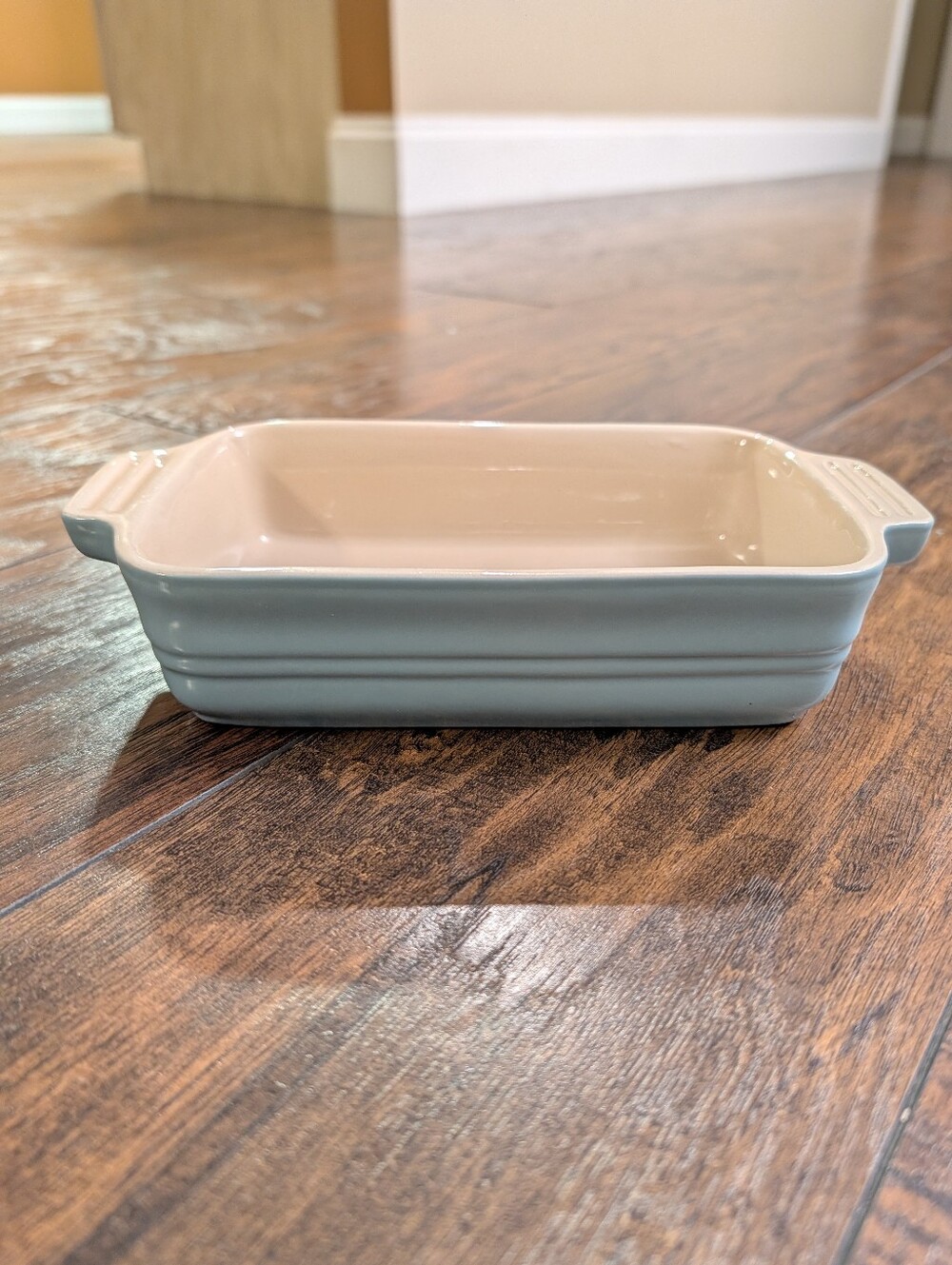 💙NWOT Le Creuset 18-24 Ceramic Rectangular Baking Dish, Light Blue Exterior